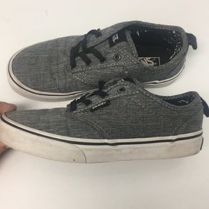 Vans boys casual shoe